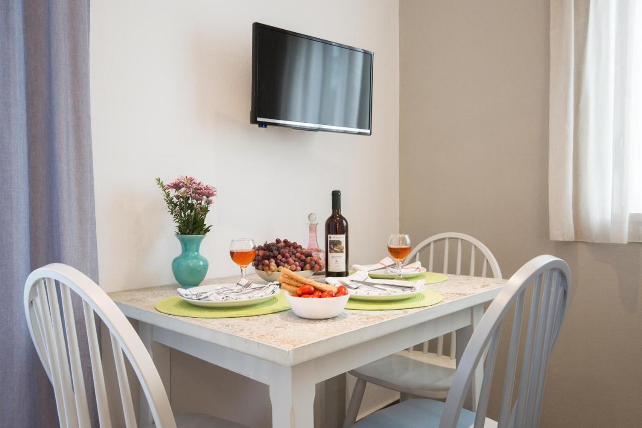 Anna Plakias Apartments Екстер'єр фото