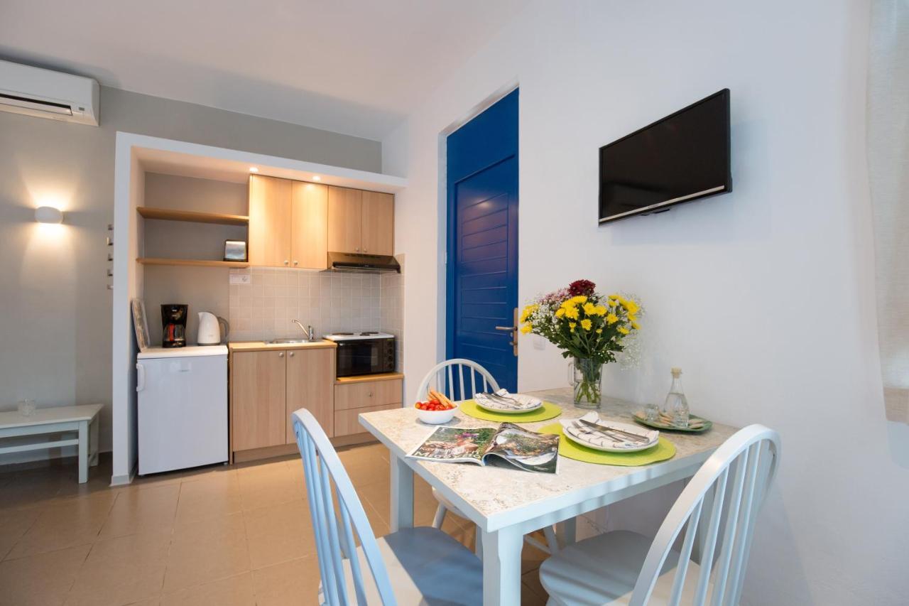 Anna Plakias Apartments Екстер'єр фото